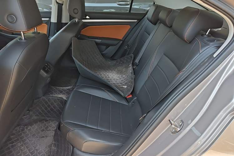 Used Volkswagen Bora 2023 200TSI DSG YueXing PRO Edition Left Rear Seat