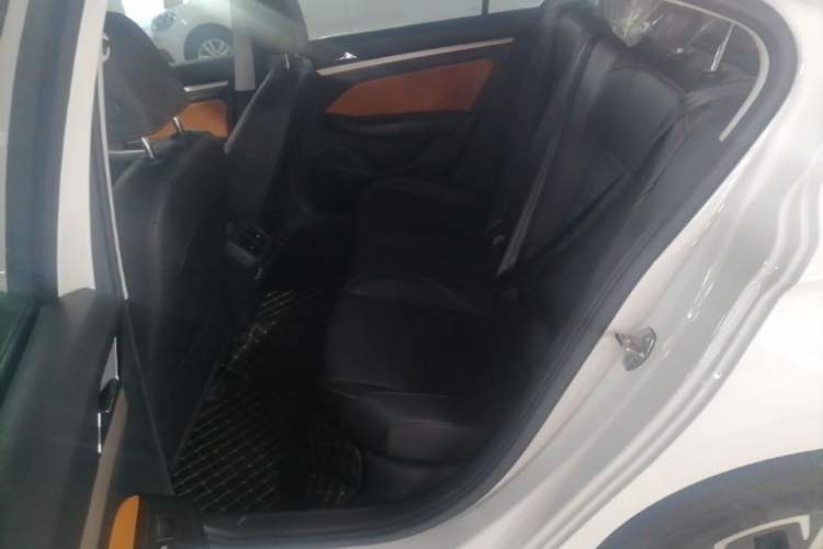 Used Volkswagen Bora 2023 200TSI DSG YueXing PRO Edition Left Rear Seat