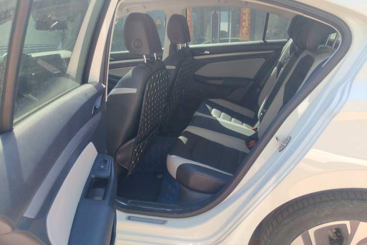 Used Volkswagen Bora 2023 280TSI DSG Prestige Edition Left Rear Seat