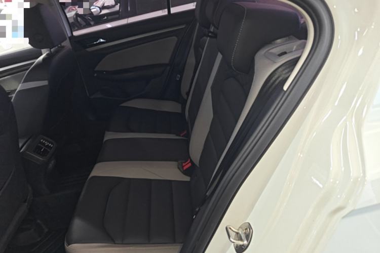 Used Volkswagen Bora 2023 280TSI DSG Prestige Edition Left Rear Seat