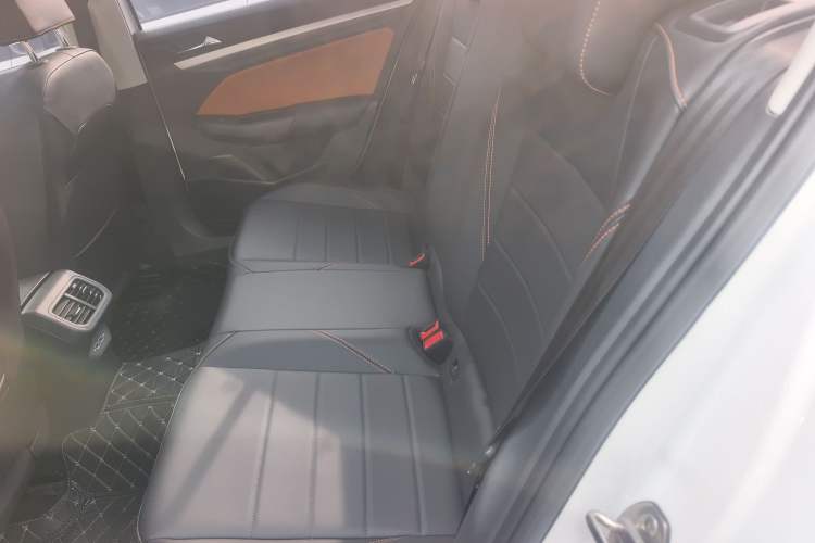 Used Volkswagen Bora 2023 200TSI DSG Enjoyment Edition Left Rear Seat
