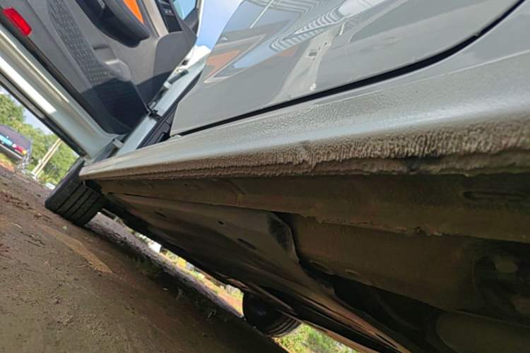 Used Volkswagen Bora 2023 200TSI DSG YueXing PRO Edition Left Side Sill