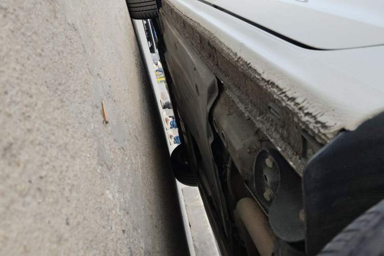 Used Volkswagen Bora 2023 200TSI DSG Enjoyment Edition Left Side Sill