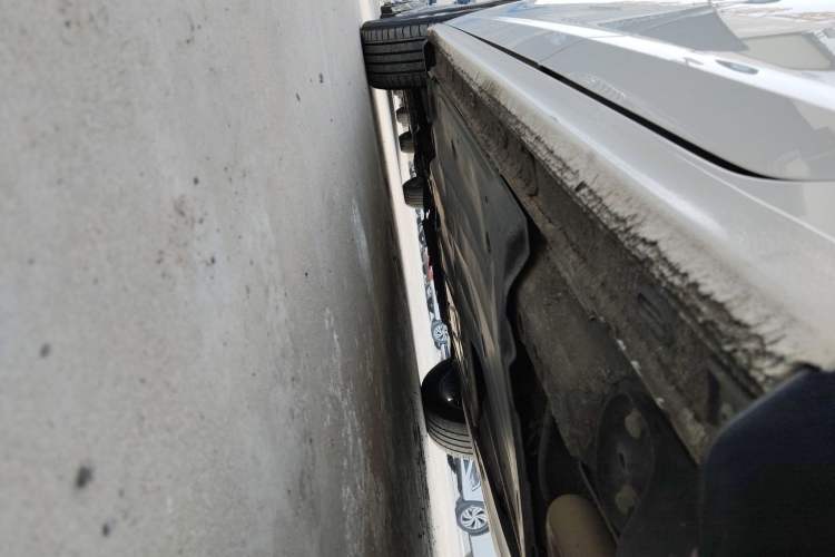 Used Volkswagen Bora 2023 200TSI DSG Enjoyment Edition Left Side Sill