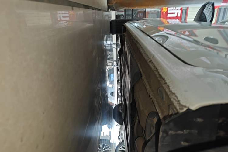 Used Volkswagen Bora 2023 1.5L Automatic Changer Limited Edition Left Side Sill