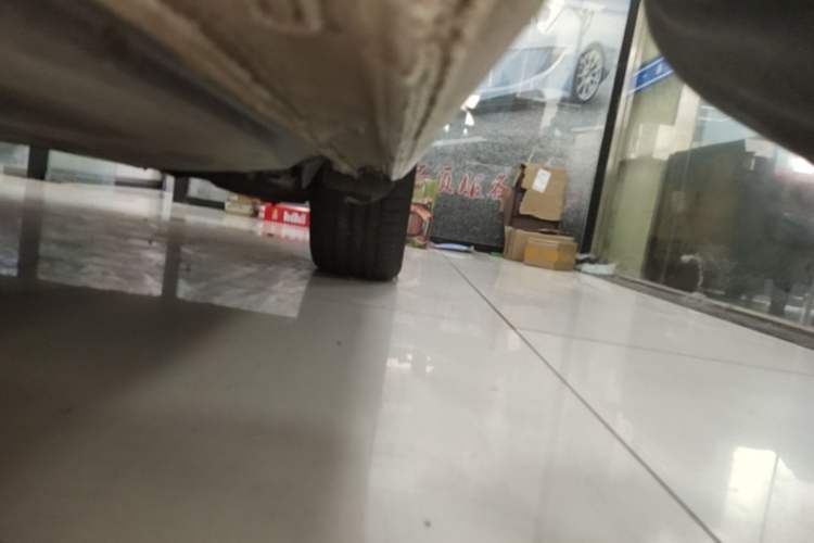 Used Volkswagen Bora 2023 300TSI DSG Prestige Edition Left Side Sill