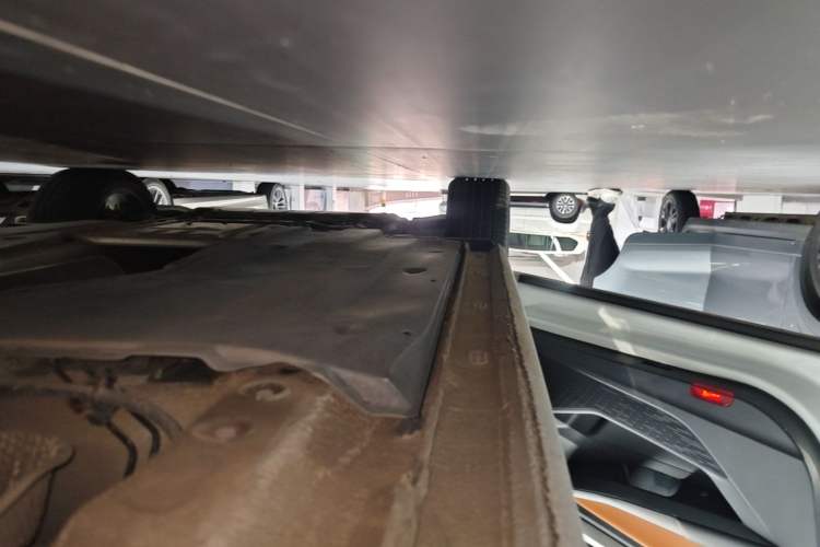 Used Volkswagen Bora 2023 200TSI DSG YueXing PRO Edition Left Side Sill