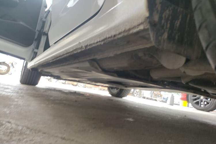 Used Volkswagen Bora 2023 200TSI DSG Enjoyment Edition Left Side Sill