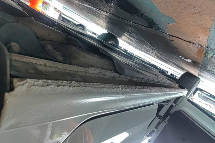Used Volkswagen Bora 2023 200TSI DSG Comfort Edition Left Side Sill