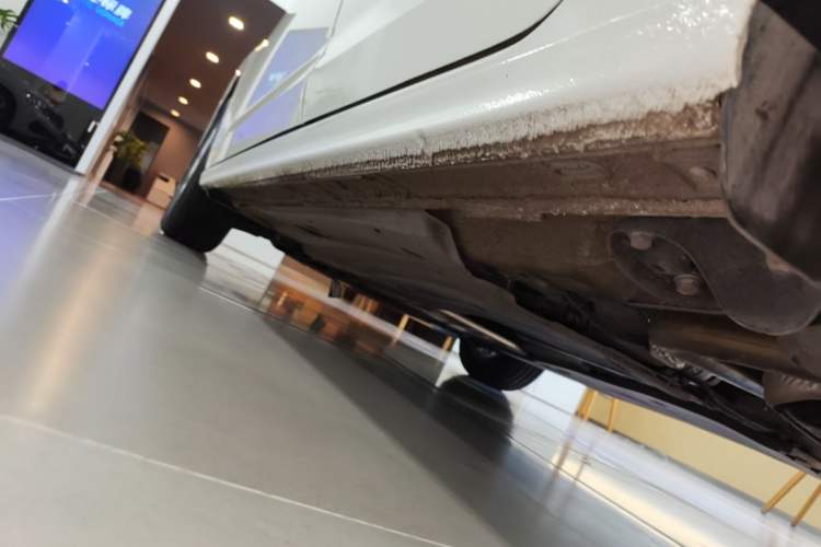 Used Volkswagen Bora 2023 1.5L Automatic Changer Limited Edition Left Side Sill