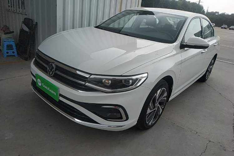 Used Volkswagen Bora 2023 200TSI DSG YueXing PRO Edition Guazi used car, China used car export, Used car for sale, Used cars, Cheapest cars for sale