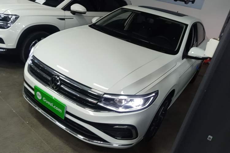 Used Volkswagen Bora 2023 200TSI DSG YueXing PRO Edition Guazi used car, China used car export, Used car for sale, Used  cars, Cheapest cars for sale
