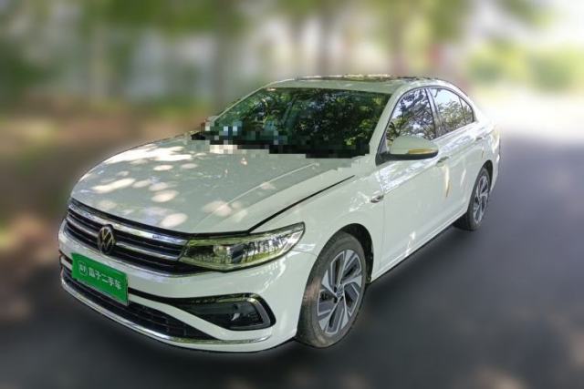 Used Volkswagen Bora 2023 300TSI DSG Prestige Edition
