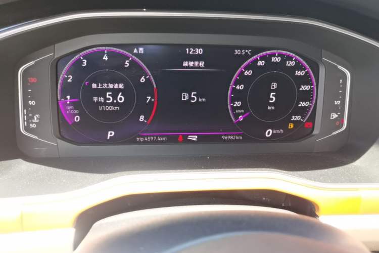 Used Volkswagen Bora 2023 200TSI DSG Enjoyment Edition Odometer Close Up