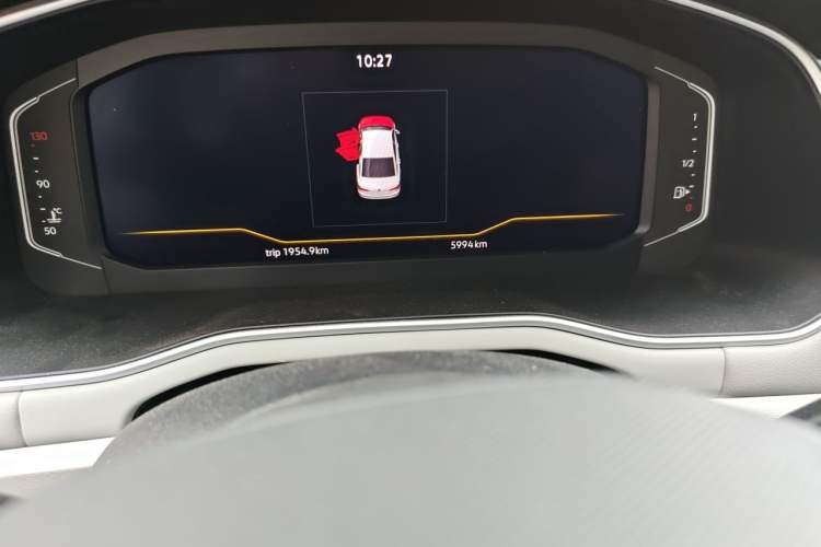 Used Volkswagen Bora 2023 300TSI DSG Prestige Edition Odometer Close Up