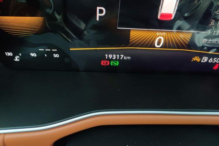Used Volkswagen Bora 2023 280TSI DSG Comfort Edition Odometer Close Up