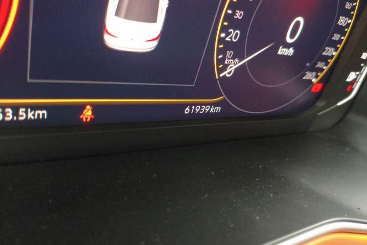 Used Volkswagen Bora 2023 200TSI DSG YueXing PRO Edition Odometer Close Up