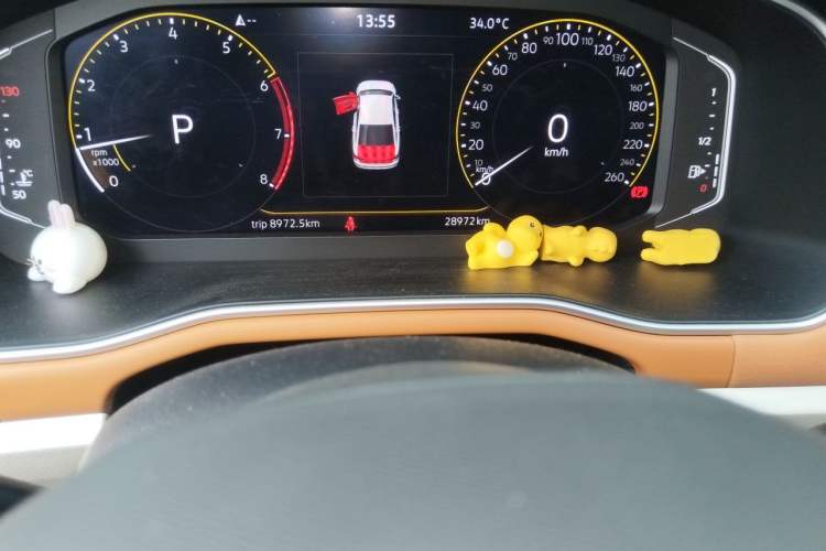 Used Volkswagen Bora 2023 200TSI DSG Enjoyment Edition Odometer Close Up