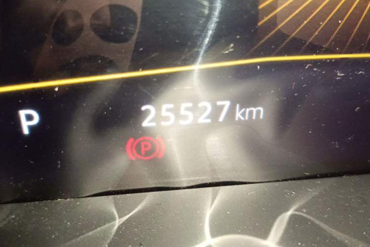 Used Volkswagen Bora 2023 200TSI DSG Smart Drive Version Odometer Close Up