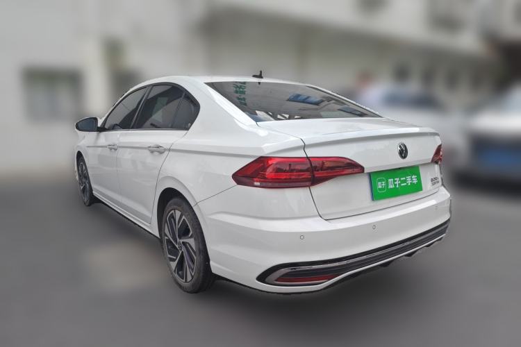 Used Volkswagen Bora 2023 200TSI DSG SmartDrive PRO Edition Rear Left 45 Deg