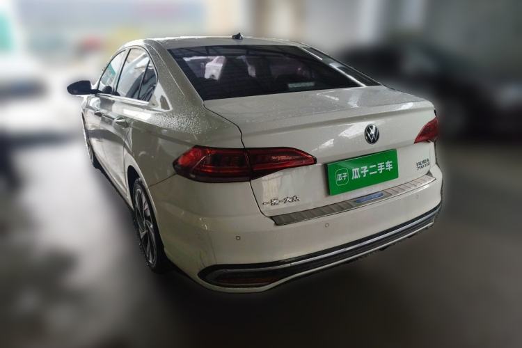 Used Volkswagen Bora 2023 200TSI DSG SmartDrive PRO Edition Rear Left 45 Deg