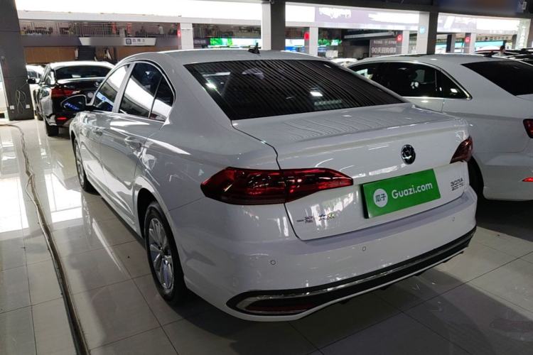 Used Volkswagen Bora 2023 200TSI DSG Comfort Edition Rear Left 45 Deg