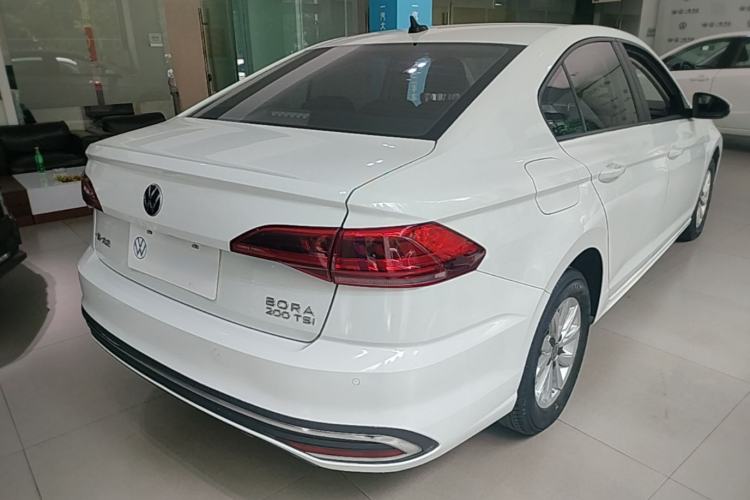Used Volkswagen Bora 2023 200TSI DSG Comfort Edition Rear Right 45 Deg