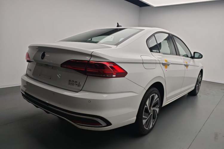 Used Volkswagen Bora 2023 200TSI DSG YueXing PRO Edition Rear Right 45 Deg