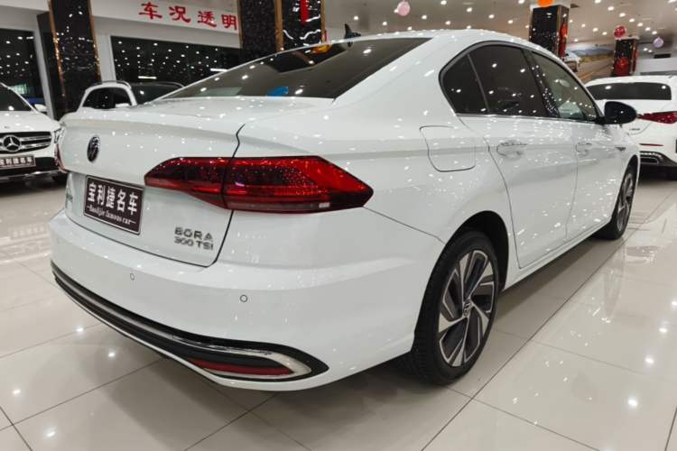 Used Volkswagen Bora 2023 300TSI DSG Prestige Edition Rear Right 45 Deg