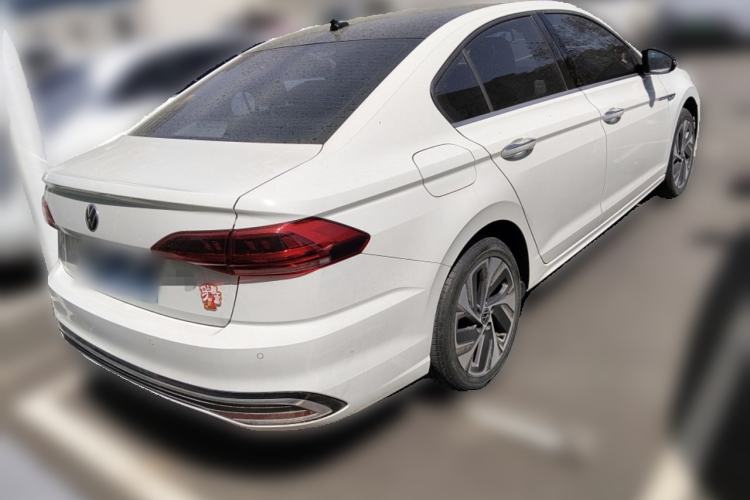 Used Volkswagen Bora 2023 280TSI DSG Prestige Edition Rear Right 45 Deg