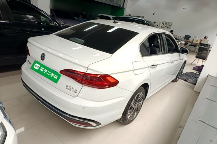 Used Volkswagen Bora 2023 300TSI DSG Prestige Edition Rear Right 45 Deg