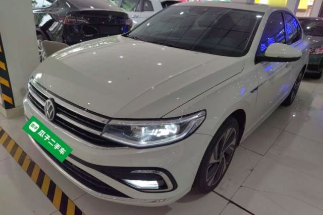 Used Volkswagen Bora 2023 300TSI DSG Prestige Edition