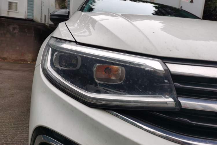 Used Volkswagen Bora 2023 300TSI DSG Prestige Edition Right Front Headlight