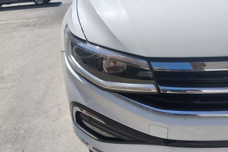 Used Volkswagen Bora 2023 280TSI DSG Prestige Edition Right Front Headlight