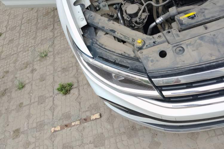 Used Volkswagen Bora 2023 200TSI DSG Enjoyment Edition Right Front Headlight