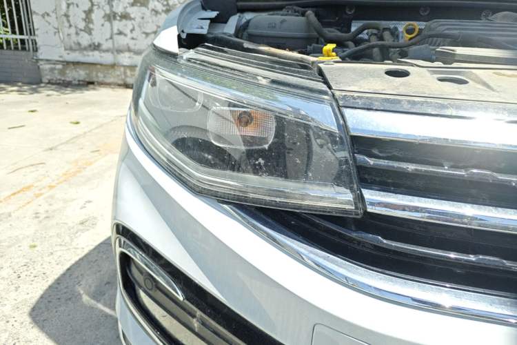 Used Volkswagen Bora 2023 200TSI DSG Enjoyment Edition Right Front Headlight