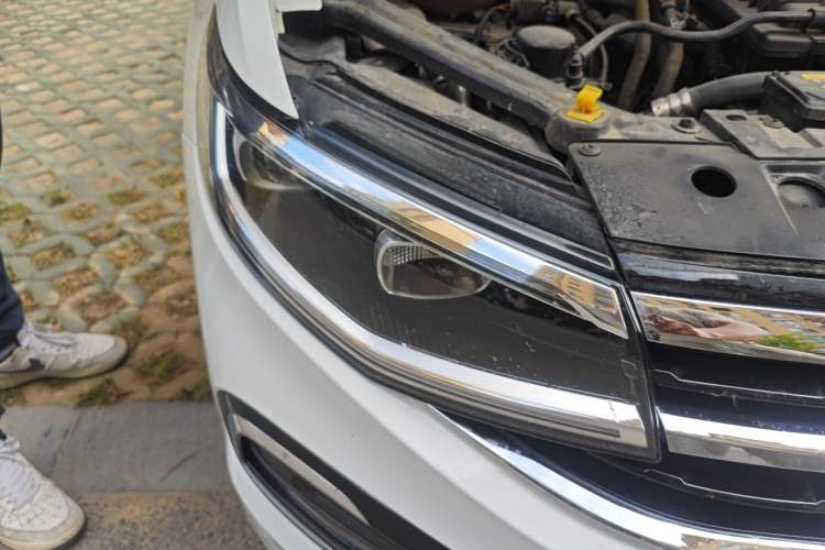 Used Volkswagen Bora 2023 280TSI DSG Prestige Edition Right Front Headlight