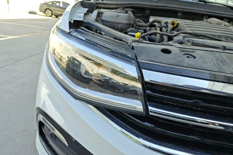 Used Volkswagen Bora 2023 200TSI DSG Enjoyment Edition Right Front Headlight
