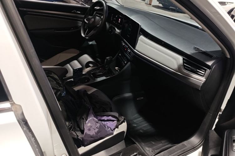 Used Volkswagen Bora 2023 280TSI DSG Prestige Edition Right Front Seat