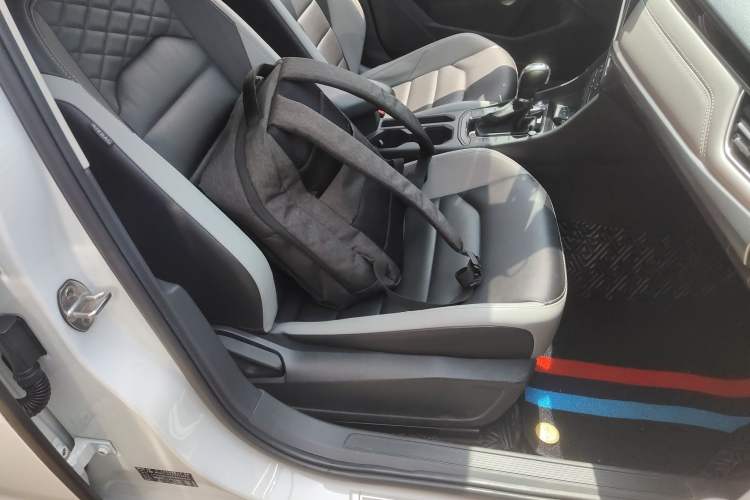 Used Volkswagen Bora 2023 300TSI DSG Prestige Edition Right Front Seat