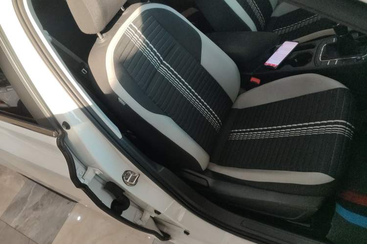 Used Volkswagen Bora 2023 200TSI Manual Comfort Edition Right Front Seat