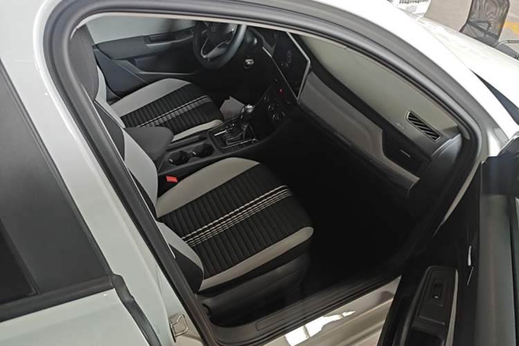 Used Volkswagen Bora 2023 1.5L Automatic Changer Limited Edition Right Front Seat
