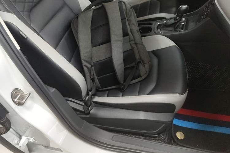 Used Volkswagen Bora 2023 300TSI DSG Prestige Edition Right Front Seat