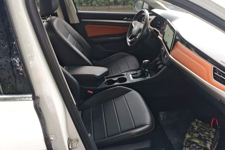 Used Volkswagen Bora 2023 200TSI DSG Enjoyment Edition Right Front Seat