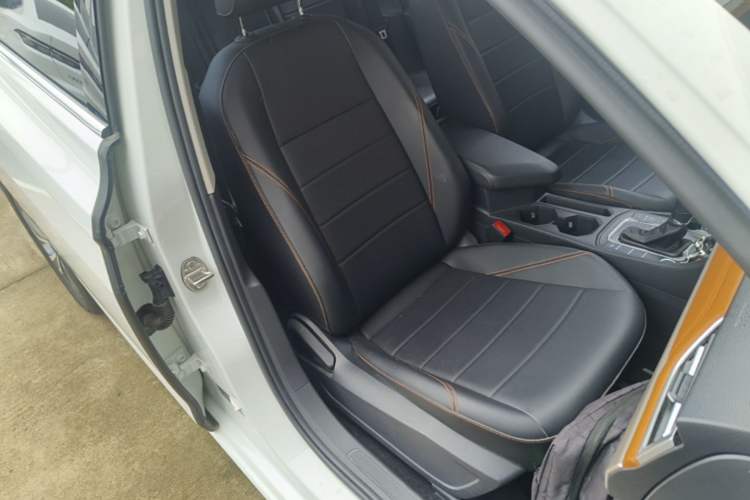 Used Volkswagen Bora 2023 280TSI DSG Comfort Edition Right Front Seat