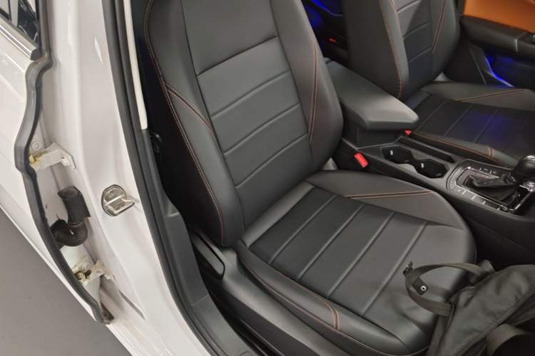 Used Volkswagen Bora 2023 200TSI DSG YueXing PRO Edition Right Front Seat