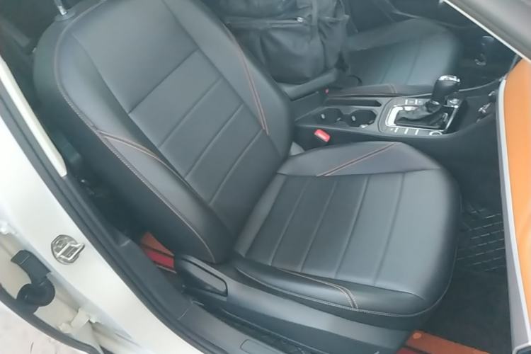 Used Volkswagen Bora 2023 200TSI DSG YueXing PRO Edition Right Front Seat