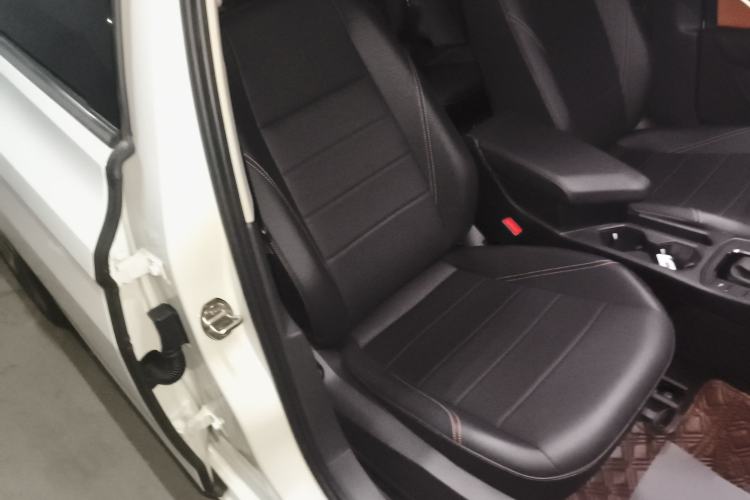 Used Volkswagen Bora 2023 200TSI DSG YueXing PRO Edition Right Front Seat