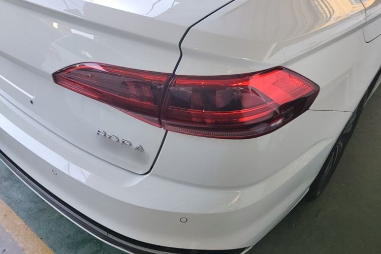 Used Volkswagen Bora 2023 200TSI DSG Enjoyment Edition Right Rear Taillight
