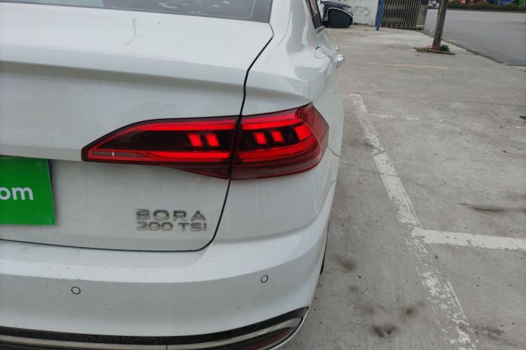Used Volkswagen Bora 2023 200TSI DSG Enjoyment Edition Right Rear Taillight